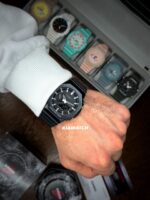 ساعت مچی جیشاک